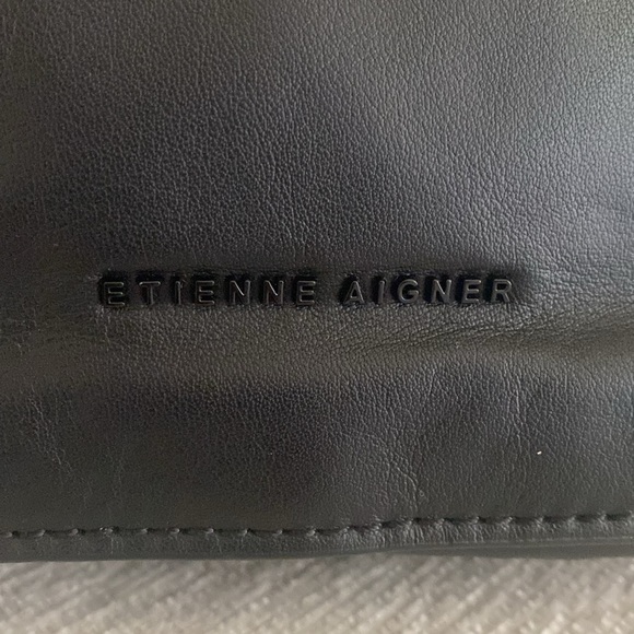 Etienne Aigner leather shoulder bag - Picture 3 of 16